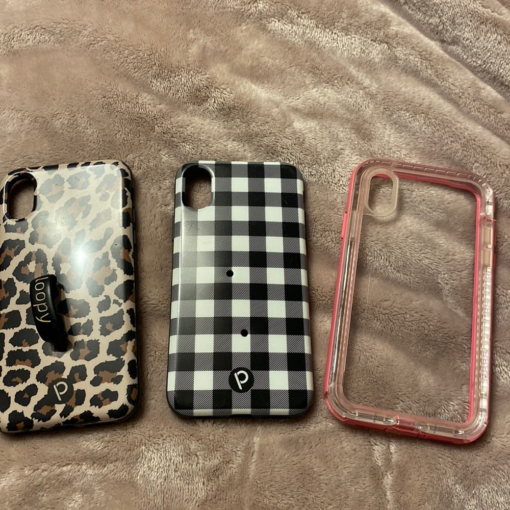 2 loopy cases, one missing loopy and 1 Lifeproof pink.Great condition. IPhone X.